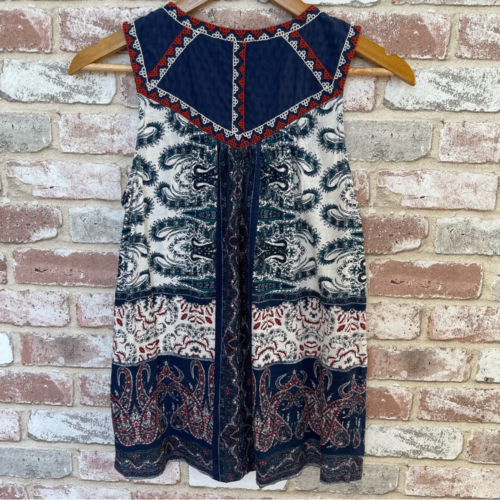 Lucky Brand Sleeveless Top | Size S/P  | Tie Tassels | Blue Pattern Boho - Picture 2 of 9